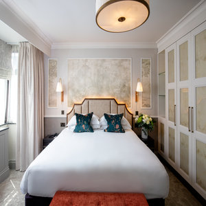  Master Suite - Bedroom