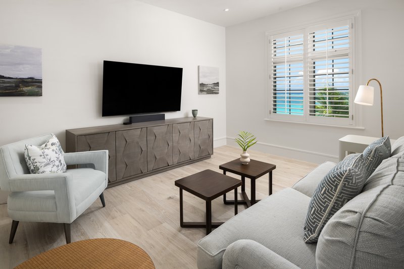 W303 Living Area