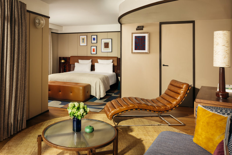 Corner Junior Suite - Bedroom