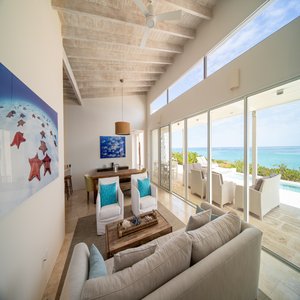 Three Bedroom Peninsula Oceanfront Reef Villa Living Room View