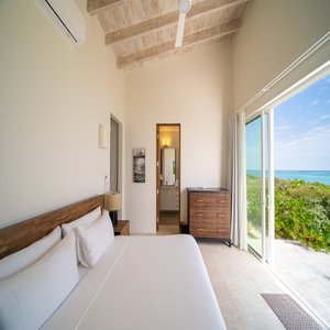 Three Bedroom Peninsula Oceanfront Reef Villa Bedroom View