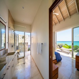 Three Bedroom Peninsula Oceanfront Coral Villa Bedroom Bathroom View