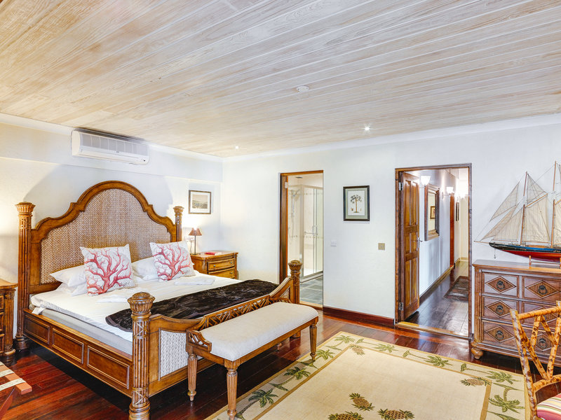 The Estate Villa - Bedroom