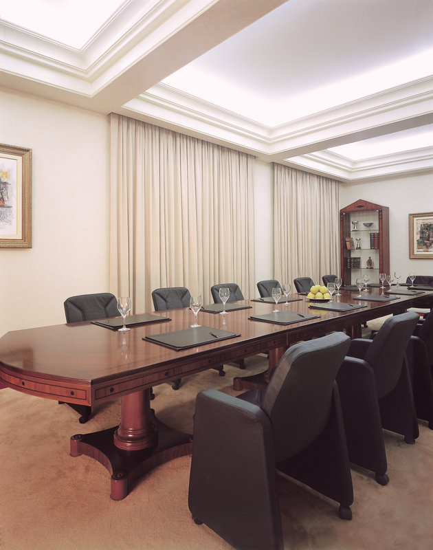 Theoxenia - Boardroom