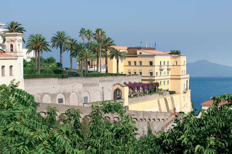 Grand Hotel Angiolieri Outside View