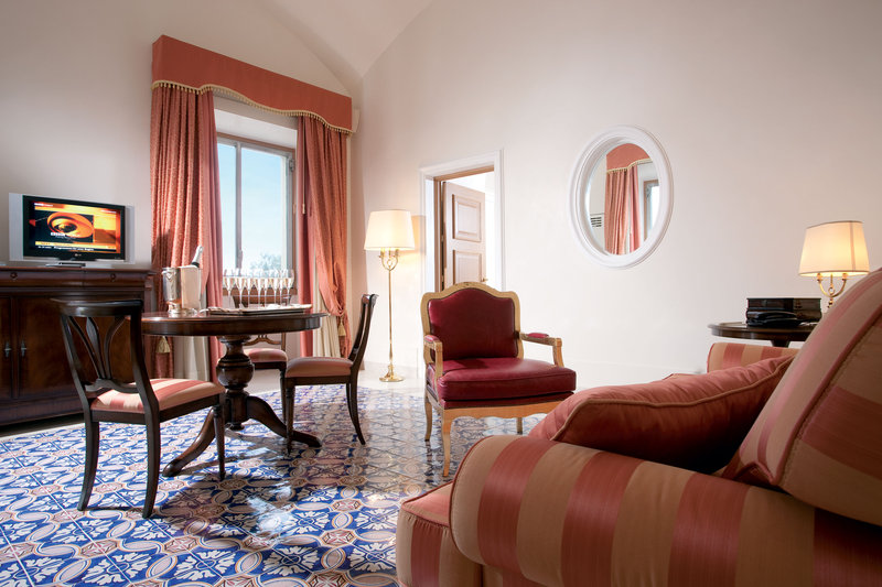 Suite Zeuxo Sea View