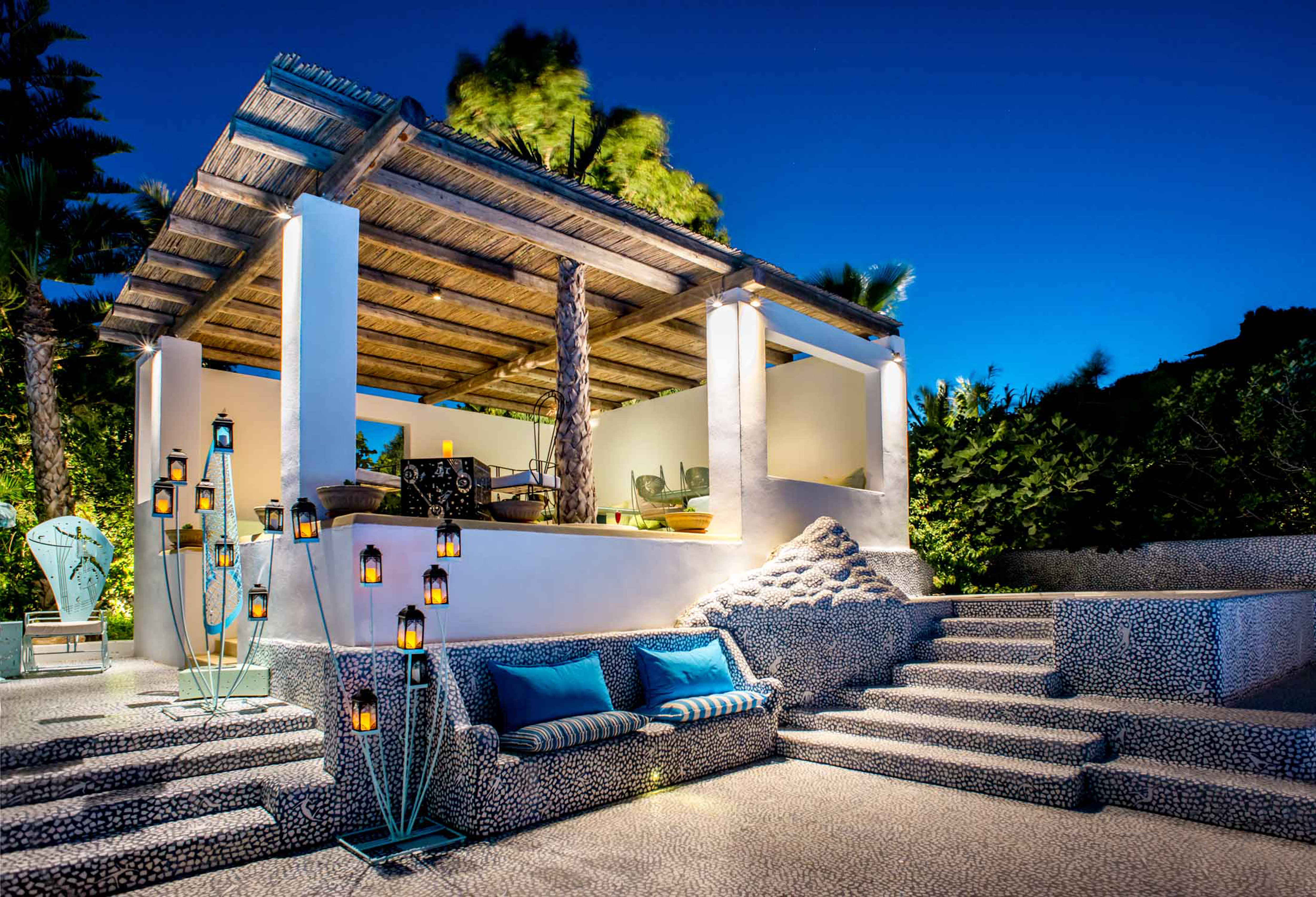 Exterior - Pool Area