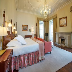 The Manor House Suite