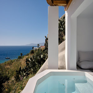 Bohemian Sunset Sea View Suite Outdoor Plunge Pool