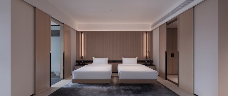 Deluxe Twin Room Bed