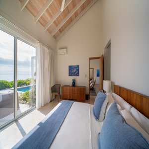 Bedroom Oceanfront Conch Villa