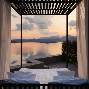 Sky Pool Suite Deluxe