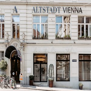 Hotel Facade