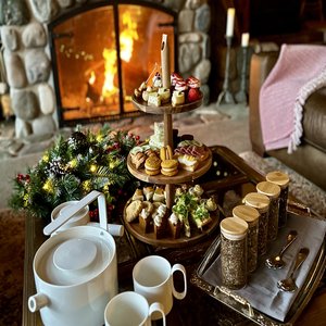 Holiday High Tea