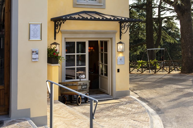 Palazzo Tiglio Entrance