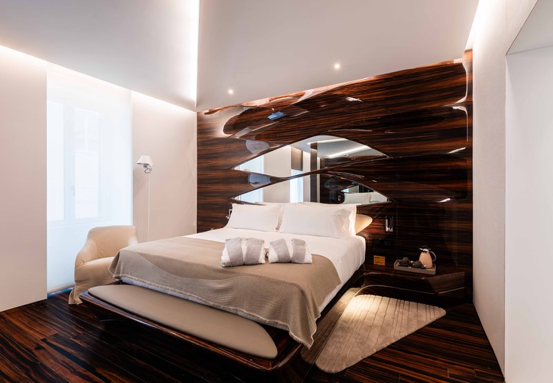 Premier Wellness Suite - Bedroom