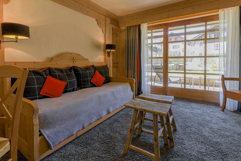 Junior Suite Lounge