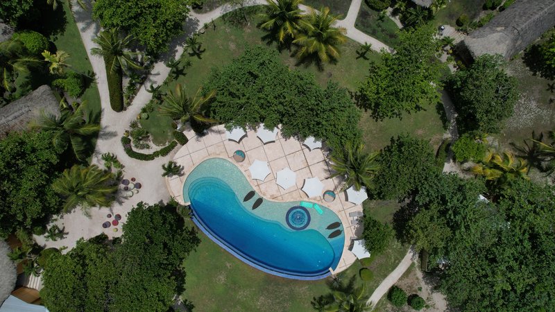 Swimming Pool and Hot tub