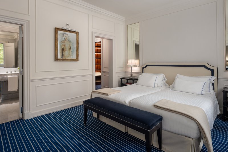 Family Room - Bedroom
