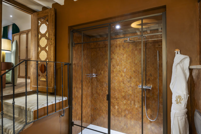 Suite - Bathroom
