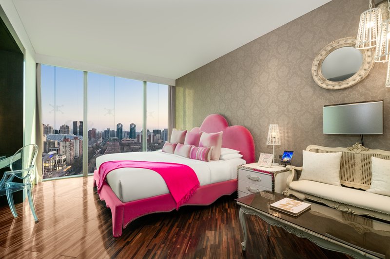 Suite With Terrace Barbie - Bedroom