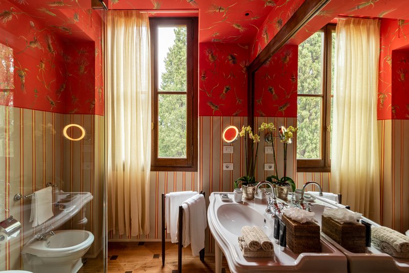 Superior Room - Bathroom