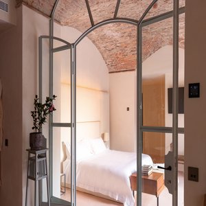 Greenhouse Suite - Bedroom