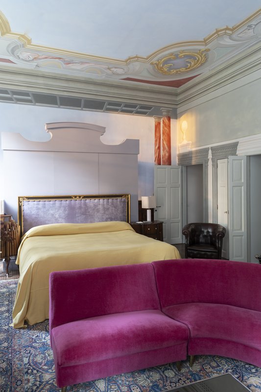 Dali Suite - Bedroom