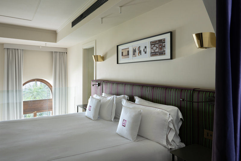 Patio Suite - Bed