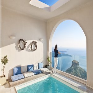 Gold Suites, Luxury Hotel in Santorini, Greece | Small Luxury Hotels of ...