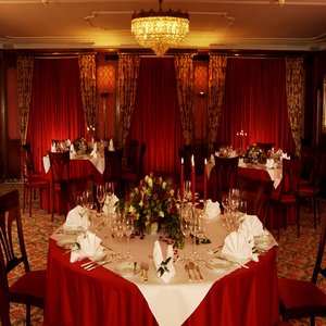 Banquets and Weddings