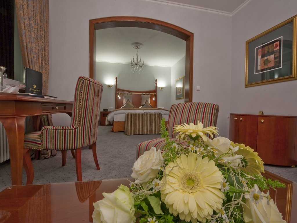 Classic Junior Suite