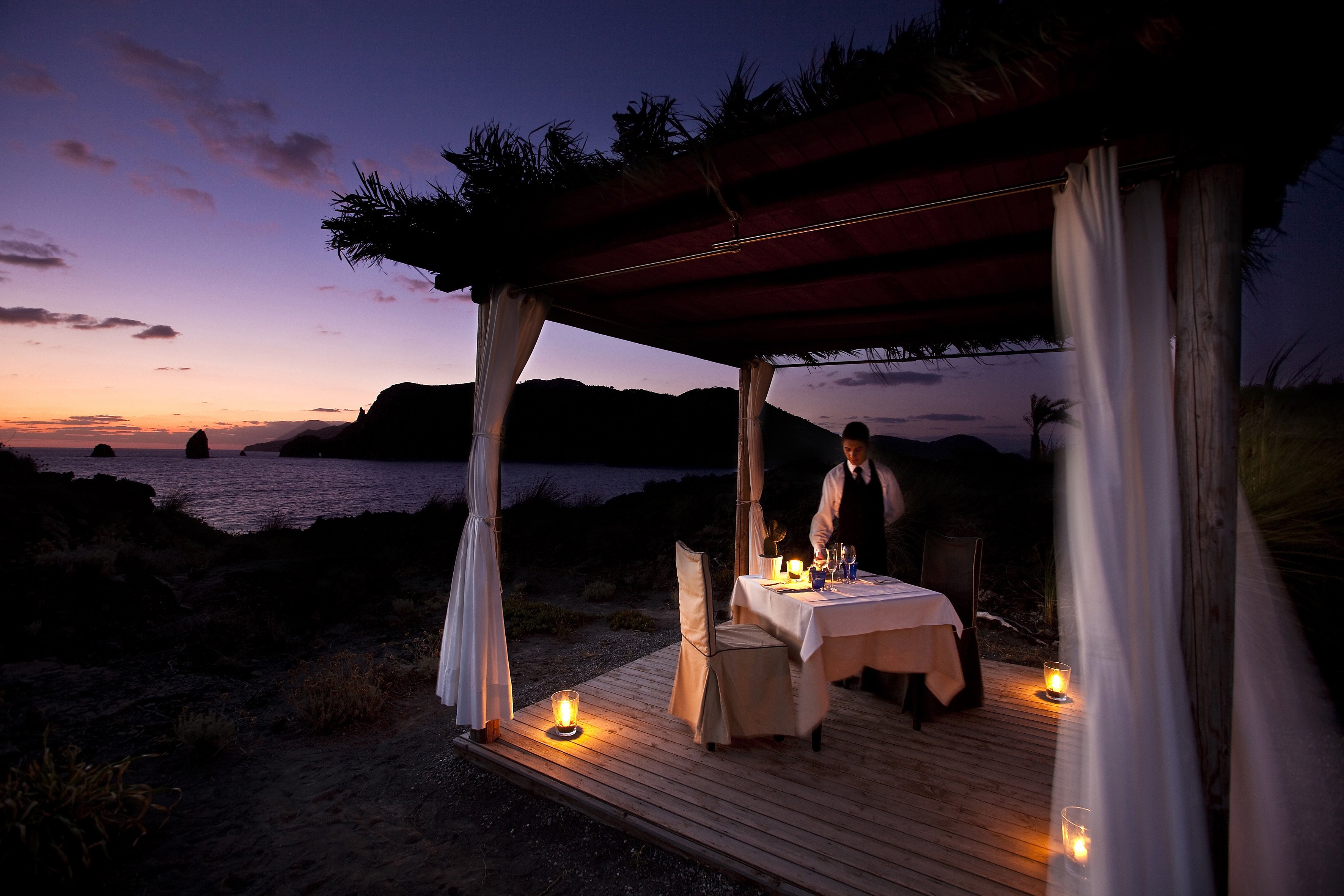 Romantic Dinner with amazing Sea View