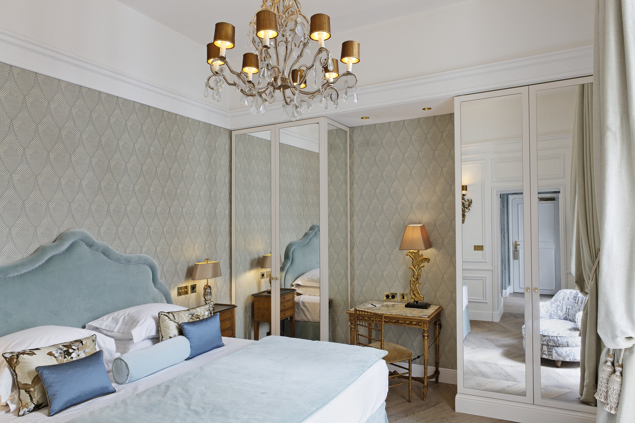 Superior room
