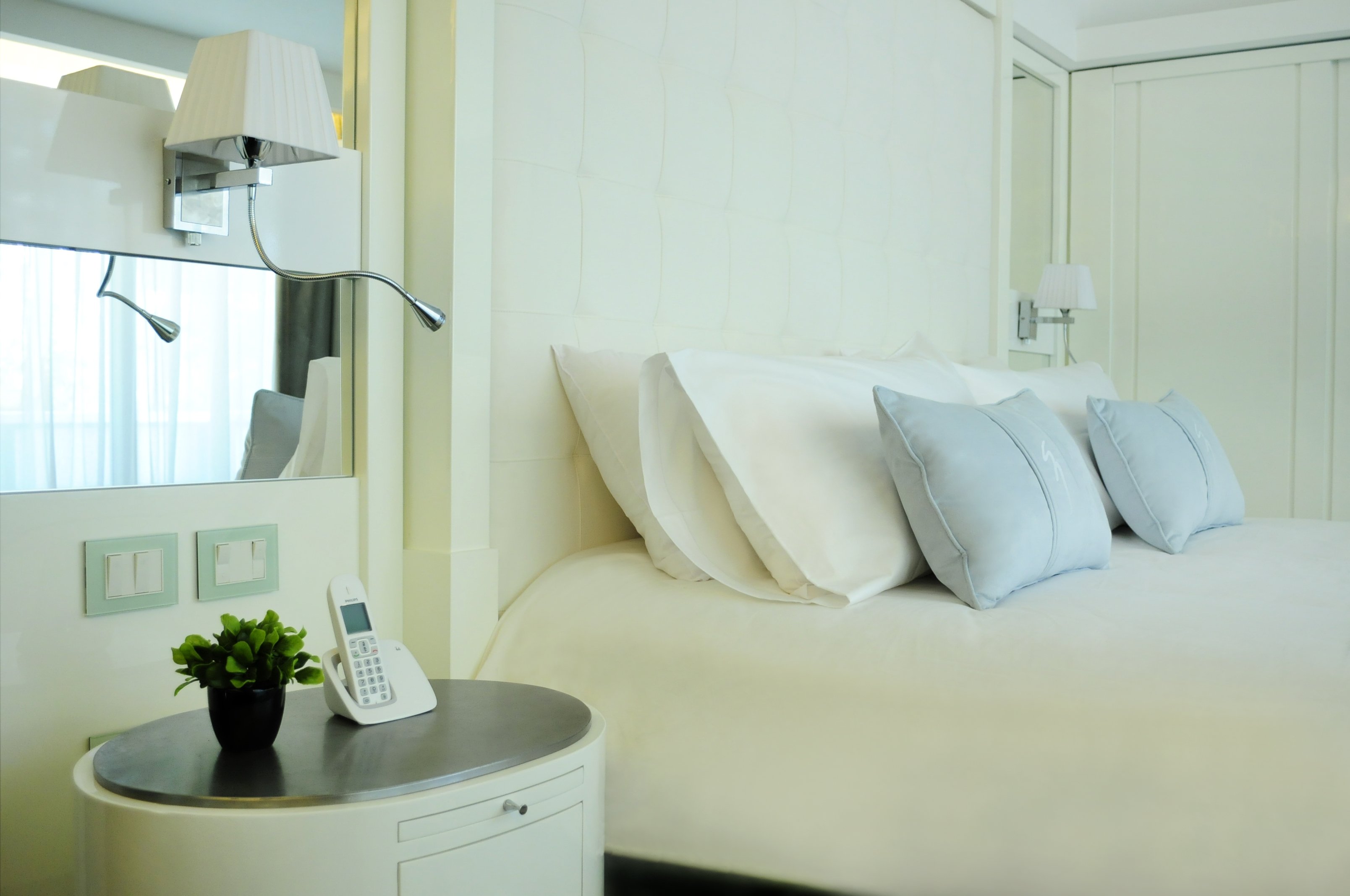 Crisp white soft to the touch bed. A divine sleep.