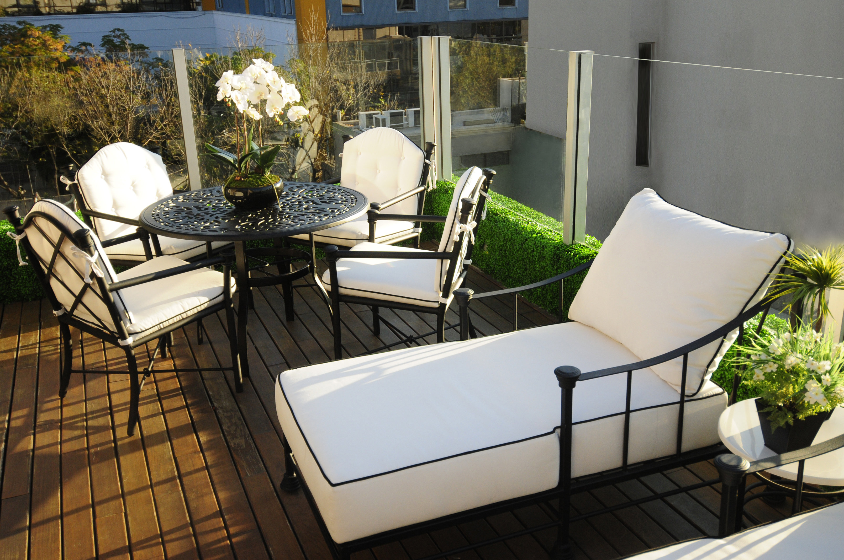 Relaxing energy at the terrace