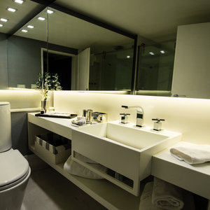 Stylish white marble bathroom