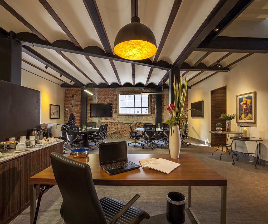 Equipped Business Center