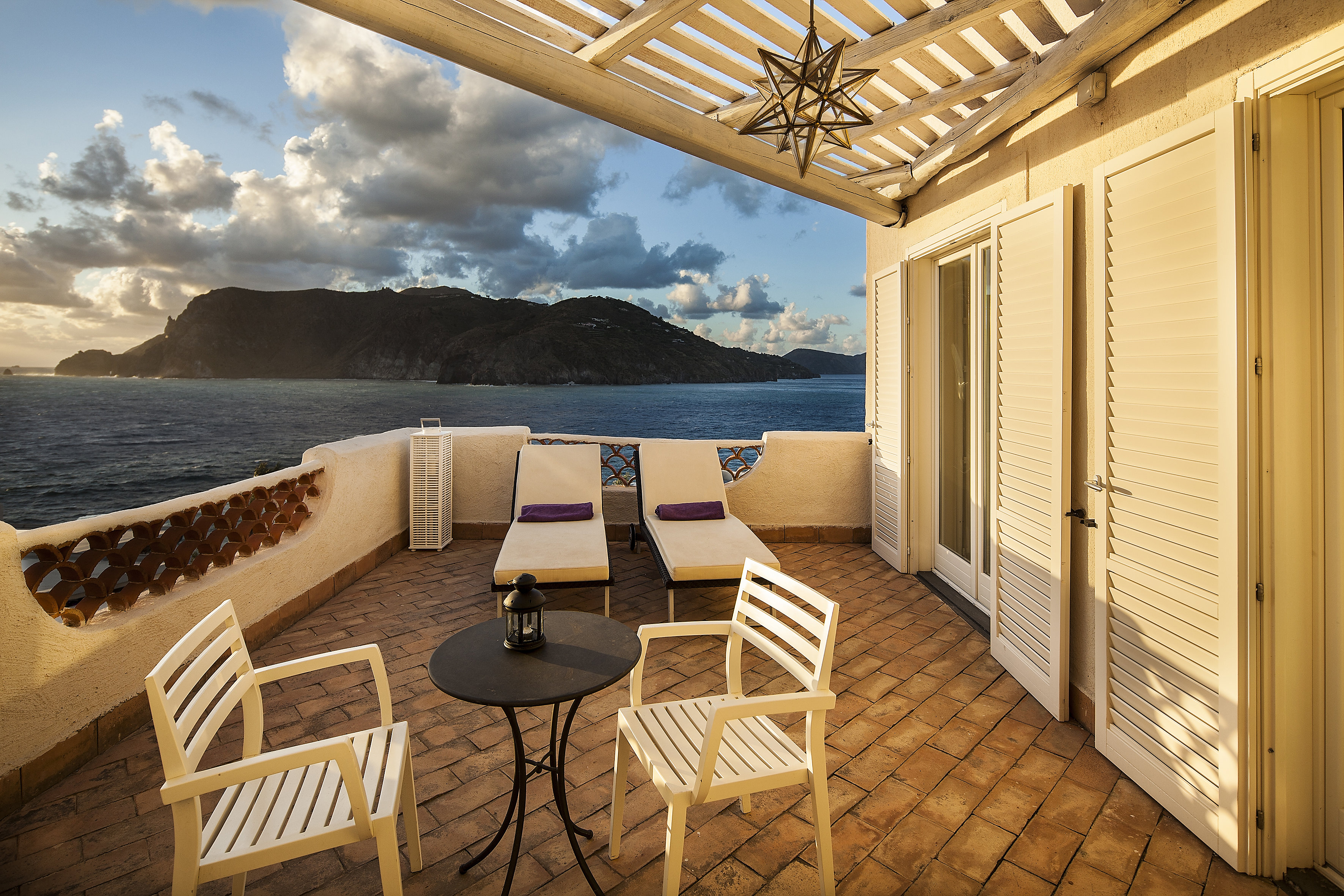 Lipari Suite