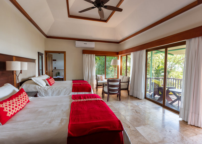 Lake Breeze Suite Queen