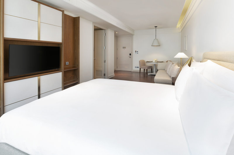 Junior Suite Prestige Bedroom