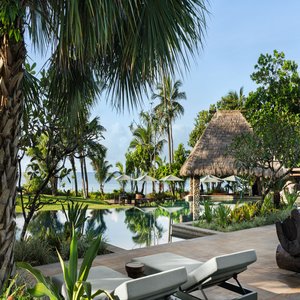 View Of Main Pool and Nuku Bar Area