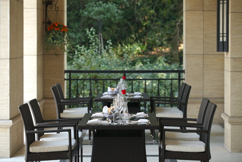 British Bar Outdoor Deck
