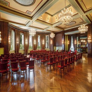 Toscanini Meeting Room