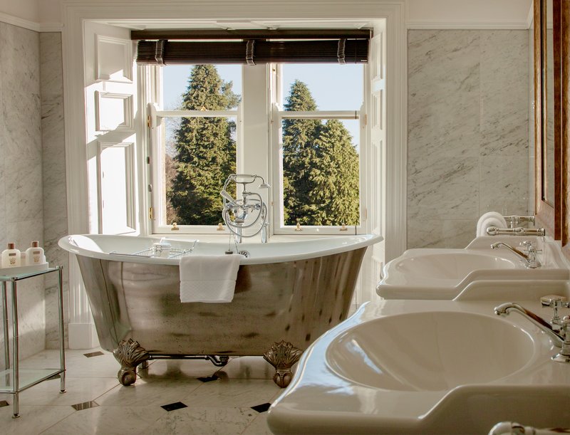 Suite -Bathroom