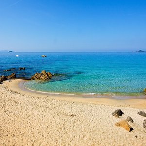 Beach Sampieriu