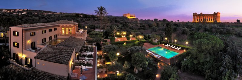 Villa Athena Resort