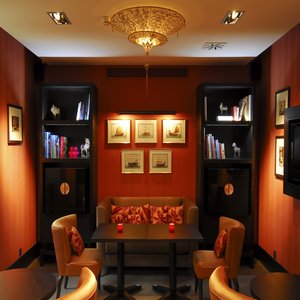 Lounge Library