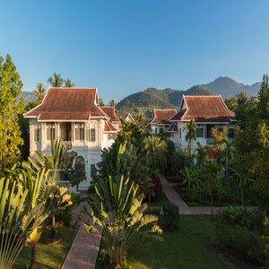 14,000 sqm of land in lush and tropical gardens