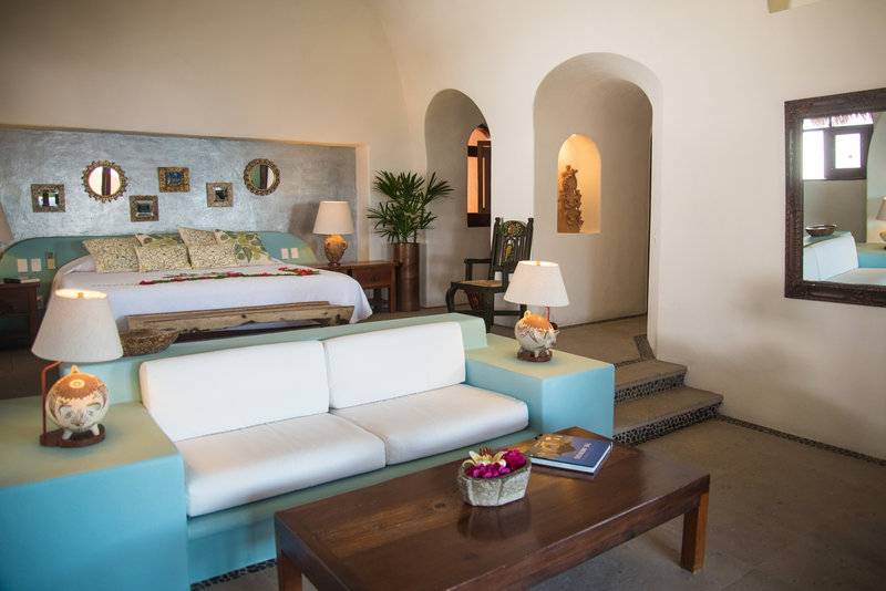 Villa El Murmullo – Oceanfront Garden Suite